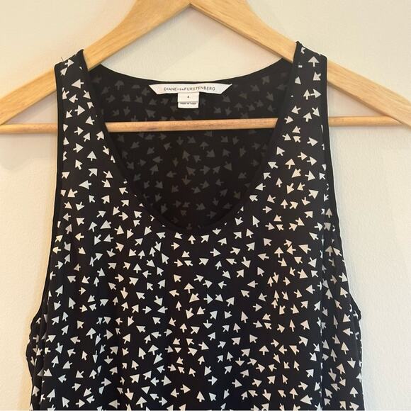 Diane vonFurstenberg 100% silk dress sz 4 Women's DVF Silk Drop Dress - Picture 8 of 10